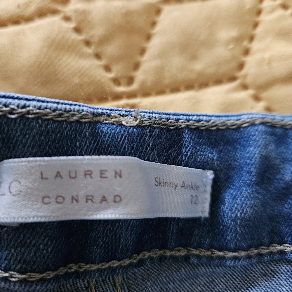 LC Lauren Conrad Blue Skinny Ankle Jeans